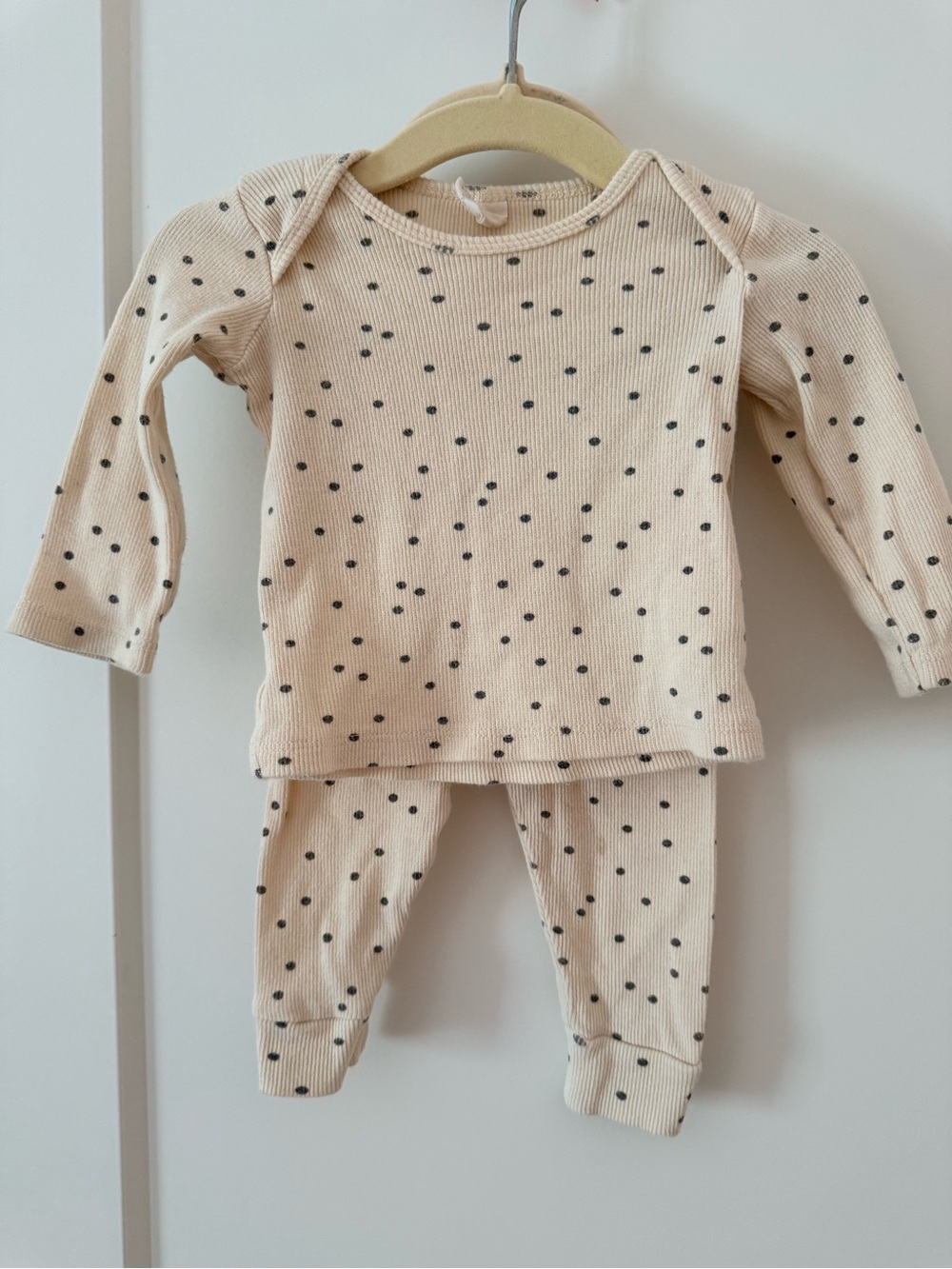 Quincy Mae polka dot Two-Piece Set 3-6m
